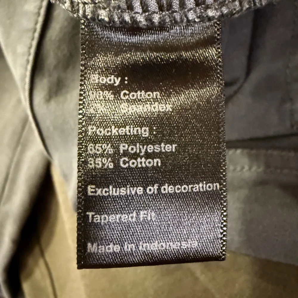 Flint and Tinder Men's Tapered Fit Cotton Navy Chinos sz 36x34 **Flaw**
